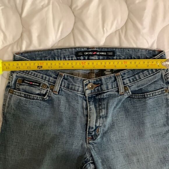 DKNY Bootcut Blue Jeans. Size 7 - Picture 1 of 11
